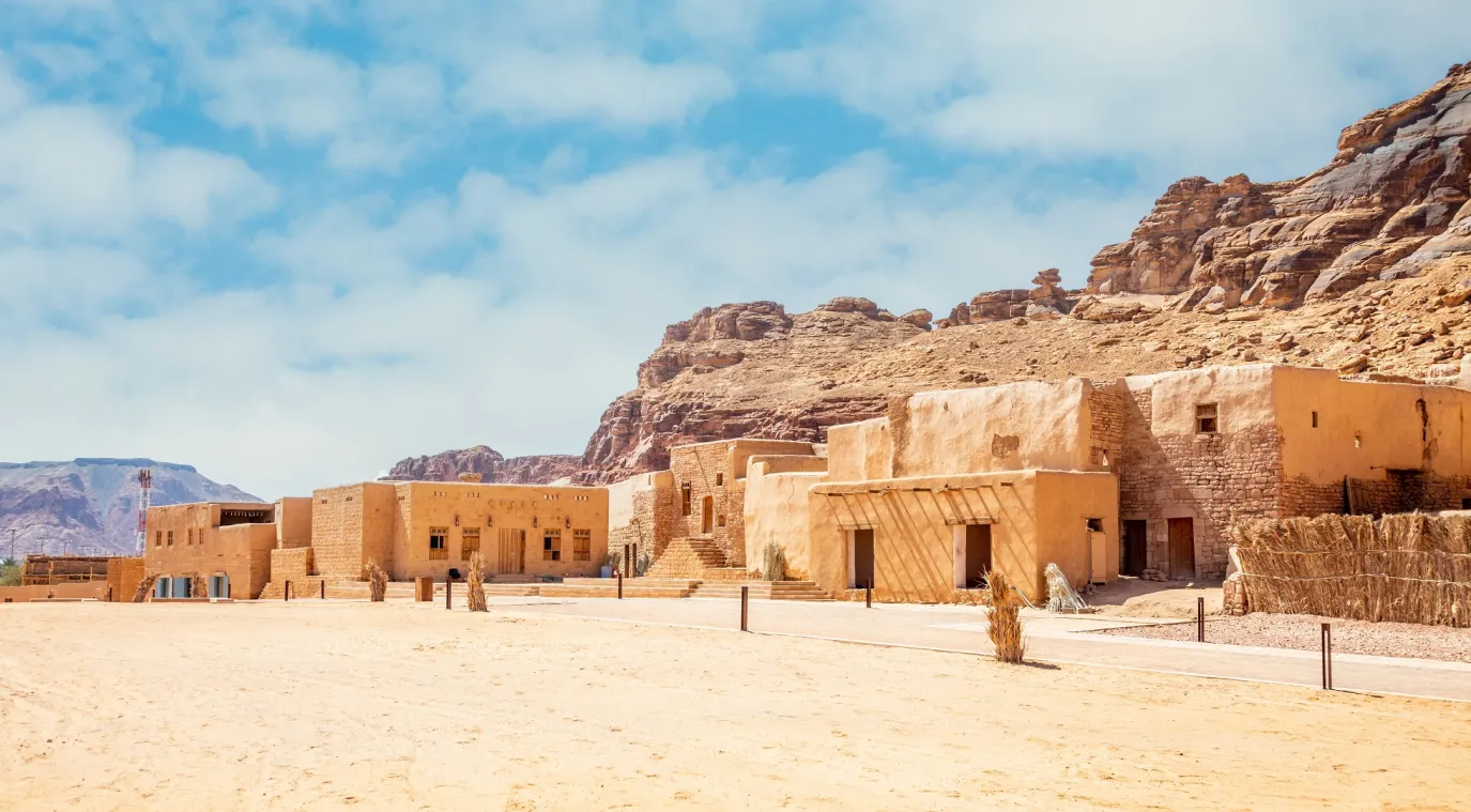 زيارة إلى العلا واحدة من أقدم المدن في المملكة العربية السعودية