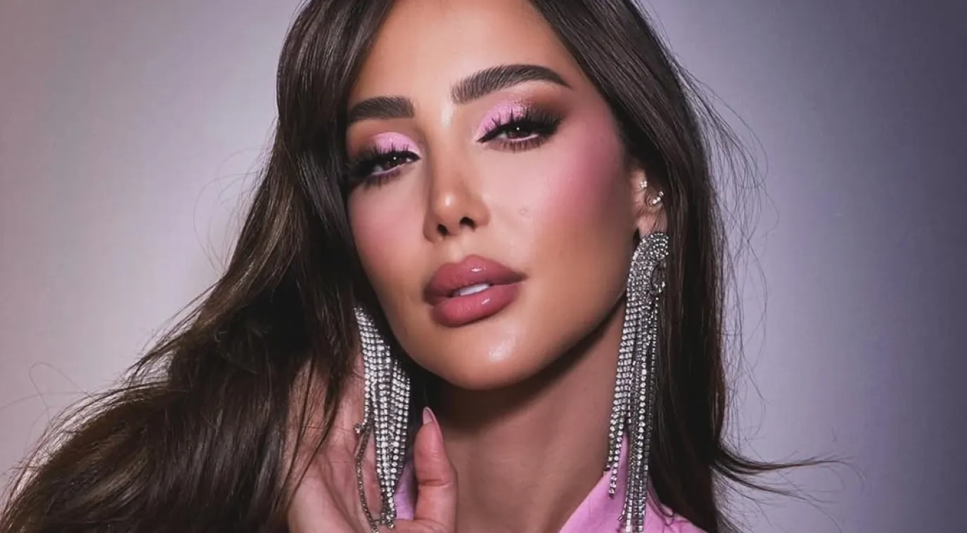 تجربة بسمة بوسيل الجمالية للحفاظ على نضارة بشرتها 