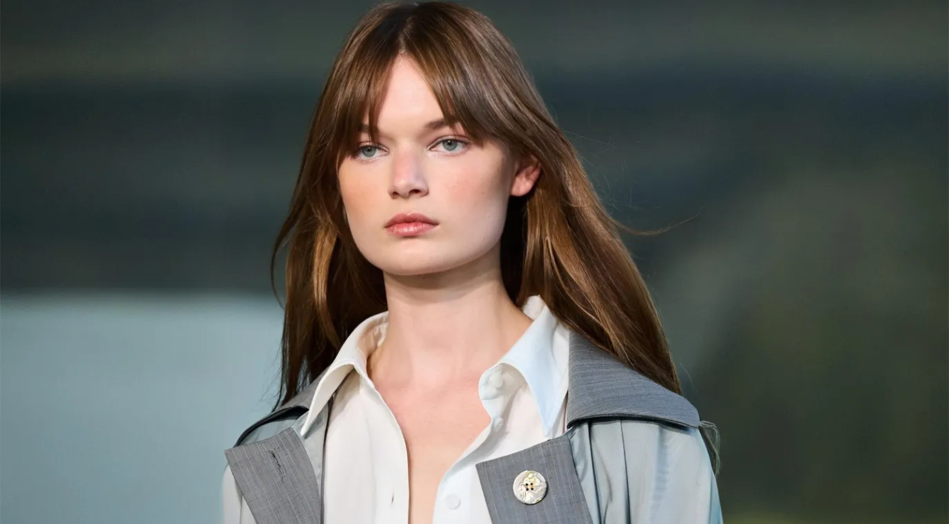 من عرض Christopher Esber- الصورة من Launchmetrics/Spotlight