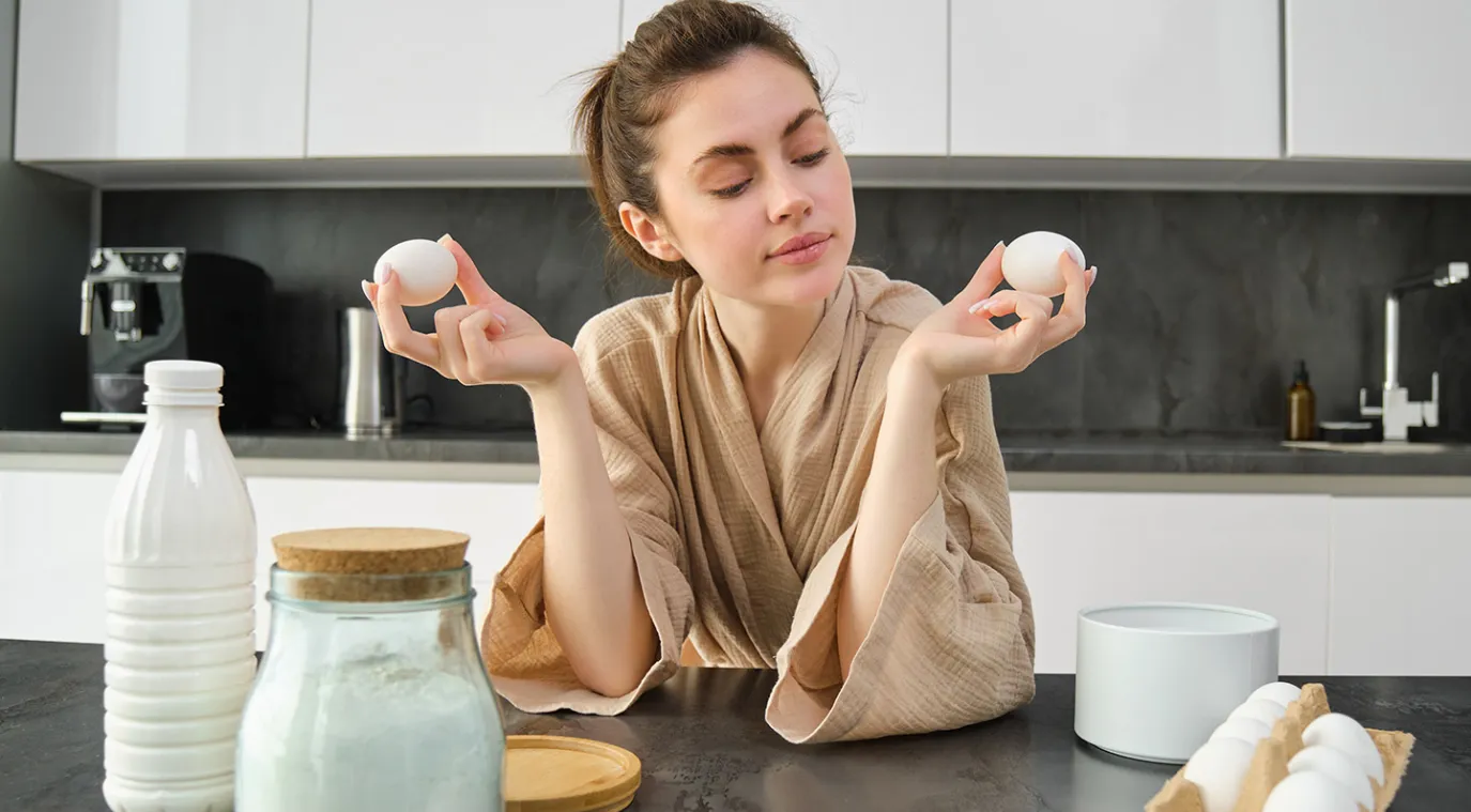 البروتين مهم جداً لصحة الجسم Image by benzoix on Freepik