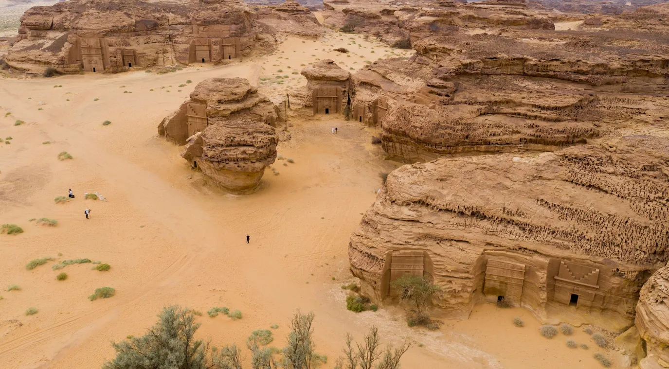 معالم العلا التاريخية شاهدة على حضارات قديمة مرت بالمنطقة