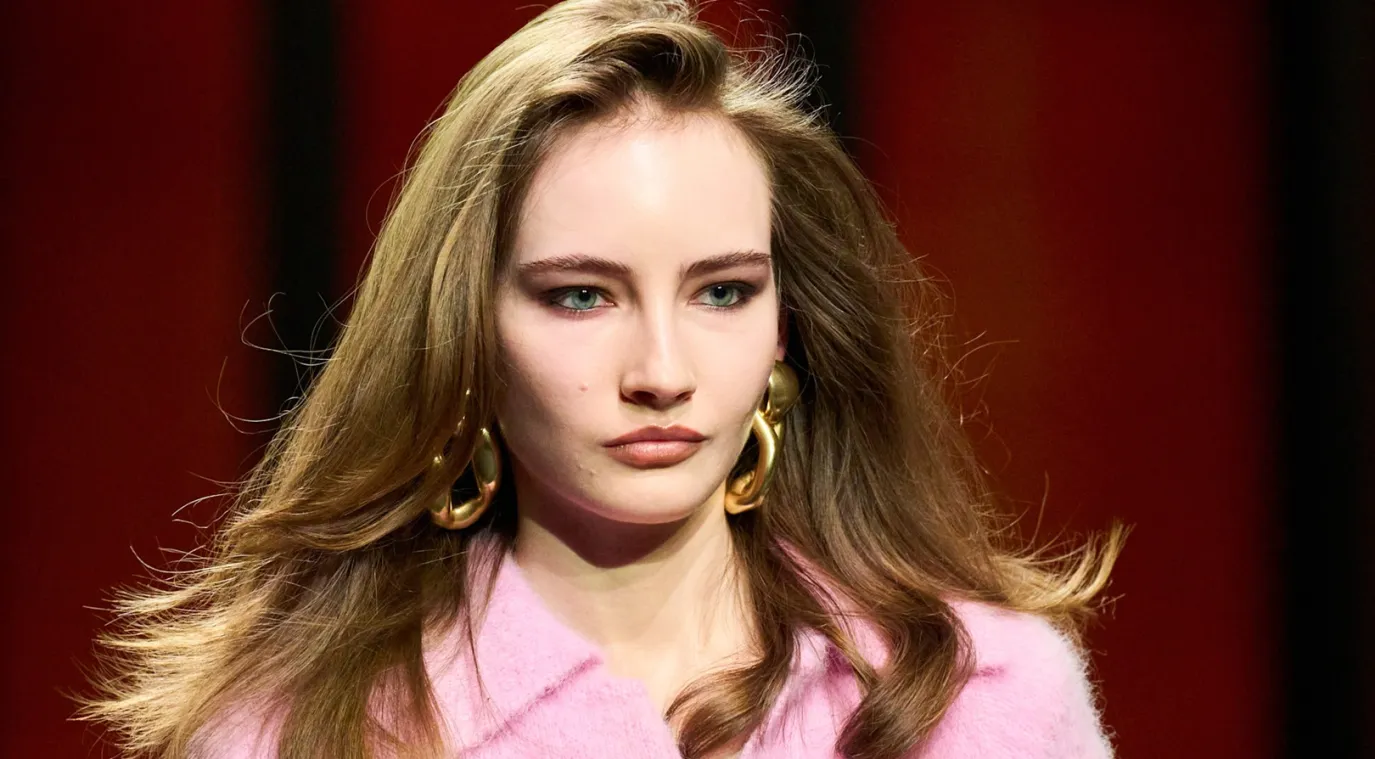 روتين العناية بالبشرة قبل العيد 