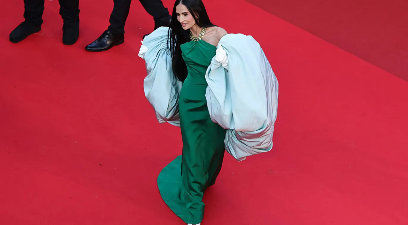 ديمي مورDemi Moore في ختام مهرجان كان السينمائي 79-(مصدر الصورة Andreas Rentz/Getty Images)