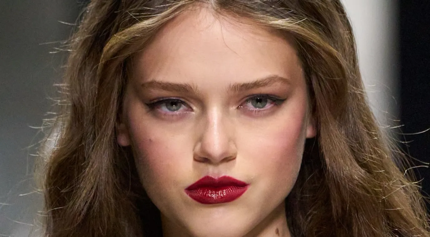 من عرض دولتشي آند غابانا Dolce&Gabbana لمجموعة خريف وشتاء 2026- 2027- الصورة من LaunchmetricsSpotlight ©