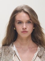 العناية بالشعر