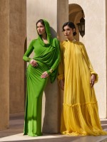 إليزابيتا فرانكي Elisabetta Franchi- الصورة من العلاقات العامة