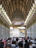 إتاحة التعرف على حالة كثافة ممر السلام على النبي صلّى الله عليه وسلّم في المسجد النبوي خلال الشهر الفضيل