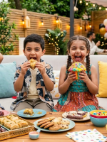 صورة أطفال في العيد