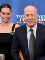 بروس ويليس وإيما هيمينغ (Emma Heming and Bruce Willis). مصدر الصورة: Matthew Eisman/Getty Images/AFP
