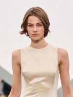 من عرض كريستيان ديور Christian Dior  الصورة من لصورة من LaunchmetricsSpotlight ©