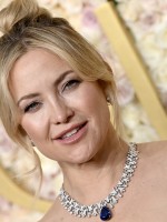 النجمة كيت هدسون في حفل غولدن غلوب 2025(مصدر الصورة: Kevin Mazur/Getty Images)