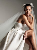 مونيك لولييه Monique Lhuilier- الصورة من © Launchmetrics/Spotlight