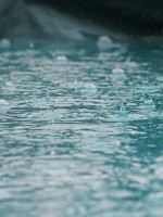  142 محطة ترصد أمطاراً غزيرة في السعودية