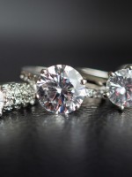 كيف يلعب نقاء الألماس دوراً في ارتفاع ثمنه؟ مصدر الصورة: Adobe Stock by Kwangmoozaa