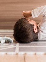 صورة لطفل حالة إصابته بنوبة صرع