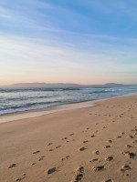 شاطئ رملي في كومبورتا