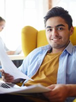 التخطيط المالي يبدأ من مرحلة الشباب- المصدر freepik