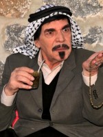 ياسر العظمة بكواليس مسلسل مرايا -الصورة من حسابه على الانستغرام