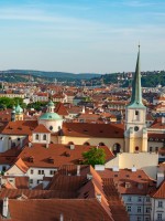 متعة السياحة في براغ