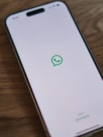 تغيير قادم في "واتساب" لأندرويد.. تحديثات الحالة قد تظهر أعلى الدردشات