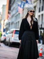 إطلالة ستريت ستايل -الصورة من Launchmetrics/Spotlight©