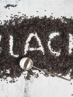 فوائد السمسم الاسود لا تعدّ ولا تحصى