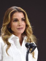 الملكة رانيا العبدالله Queen Rania Of Jordan- مصدر الصورةJamie McCarthy  Getty Images via AFP