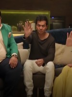 محمد محيي مع شيكو وميرنا جميل - الصورة من شاشة عرض مسلسل اللعبة