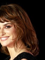 بينيلوبي كروز في لندن Penelope Cruz in central London. مصدر الصورة: Brook Mitchell / AFP