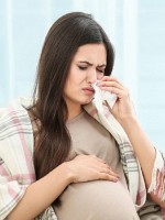 صورة لحامل تعاني من نزيف الأنف