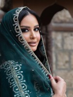 بطلة الراليات ومصممة الأزياء مها الحملي