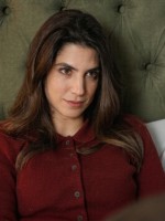 نجم يطمئن على ورد - الصورة سكرين شوت من الحلقة 66