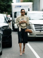 إطلالة ستريت ستايل -الصورة من Launchmetrics/Spotlight ©