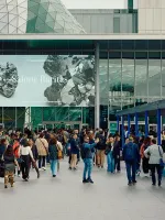 لقطة من افتتاح معرض سالون ديل موبيل ميلانو 2026