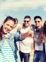 جذب الأصدقاء الإيجابيين