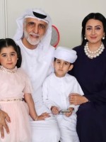 حبيب غلوم وهيفاء حسين بصحبة ابناءهما- الصورة من حساب حبيب على الانستغرام
