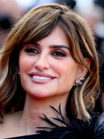 بينيلوبي كروز Penelope Cruz في مهرجان كان السينمائي 2026(مصدر الصورة: Lionel Hahn/Getty Images)
