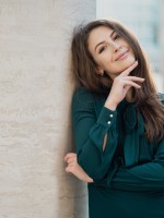 عادات سيئة في كل برج 