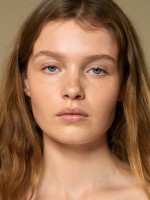 من عرضVauthier  - الصورة من Launchmetrics/Spotlight©
