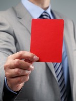  البطاقة الحمراء للعادات السيئة 