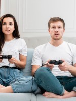 من المتوقع أن يكون للتحول نحو النسخ الرقمية تأثير سلبي على متاجر بيع الألعاب المتخصصة - الصورة من موقع Freepik