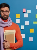 ابراج منظمة- الصورة من موقع Magnific