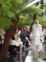 إطلالة من ديور Dior خريف وشتاء 2026- 2027- الصورة من Launchmetrics/Spotlight ©