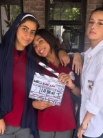 بطلات مسلسل أندر إيدج. الصورة من حساب جيسيكا حسام الدين على إنستغرام