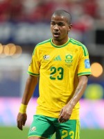 جايدن آدامز Jayden Adams لاعب وسط جنوب إفريقيا الراحل خلال إحدى مشاركاته الدولية- مصدر الصورة: Ulrik Pedersen/NurPhoto via Getty Images  