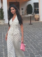 لما العقيل- الصورة من حسابها على إنستغرام