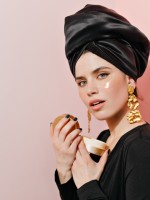 الأبراج الأكثر حباً للذهب- الصورة من موقع Magnific