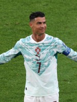 كريستيانو رونالدو في تورنتو أونتاريو (Cristiano Ronaldo in Toronto, Ontario). مصدر الصورة: Mattia Ozbot/Getty Images/AFP