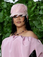 ريهانا في مدينة نيويورك ( Rihanna in New York City). مصدر الصورة: Mike Coppola/Getty Images for The Gotham Film & Media Institute /AFP