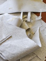 أفكار غير متوقعة لإعادة استخدام ورق الجدران/ تصوير: Natallia Kavalevich من shutterstock
